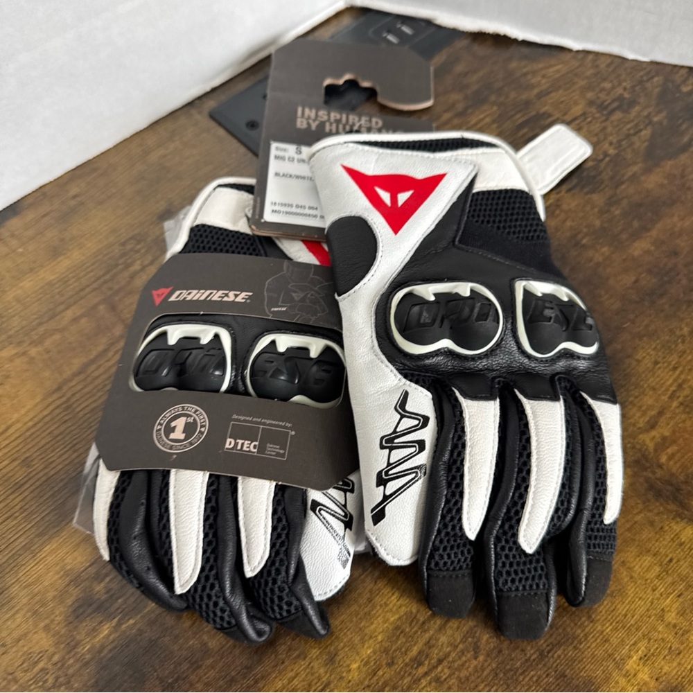 Dainese Leather Motorcycle Gloves Black/White MIG C2 Unisex Gloves Size S NEW
